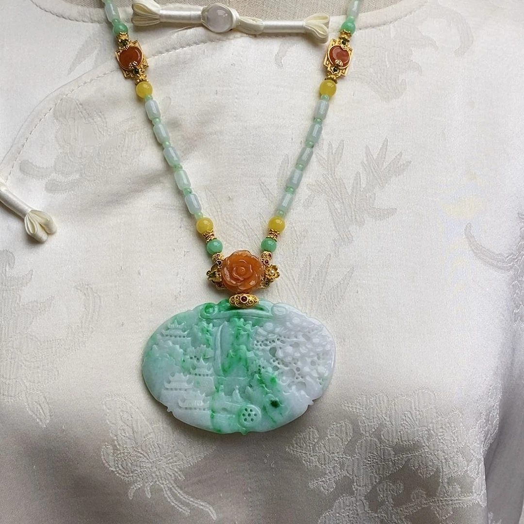 翡翠颈饰未镶嵌天然