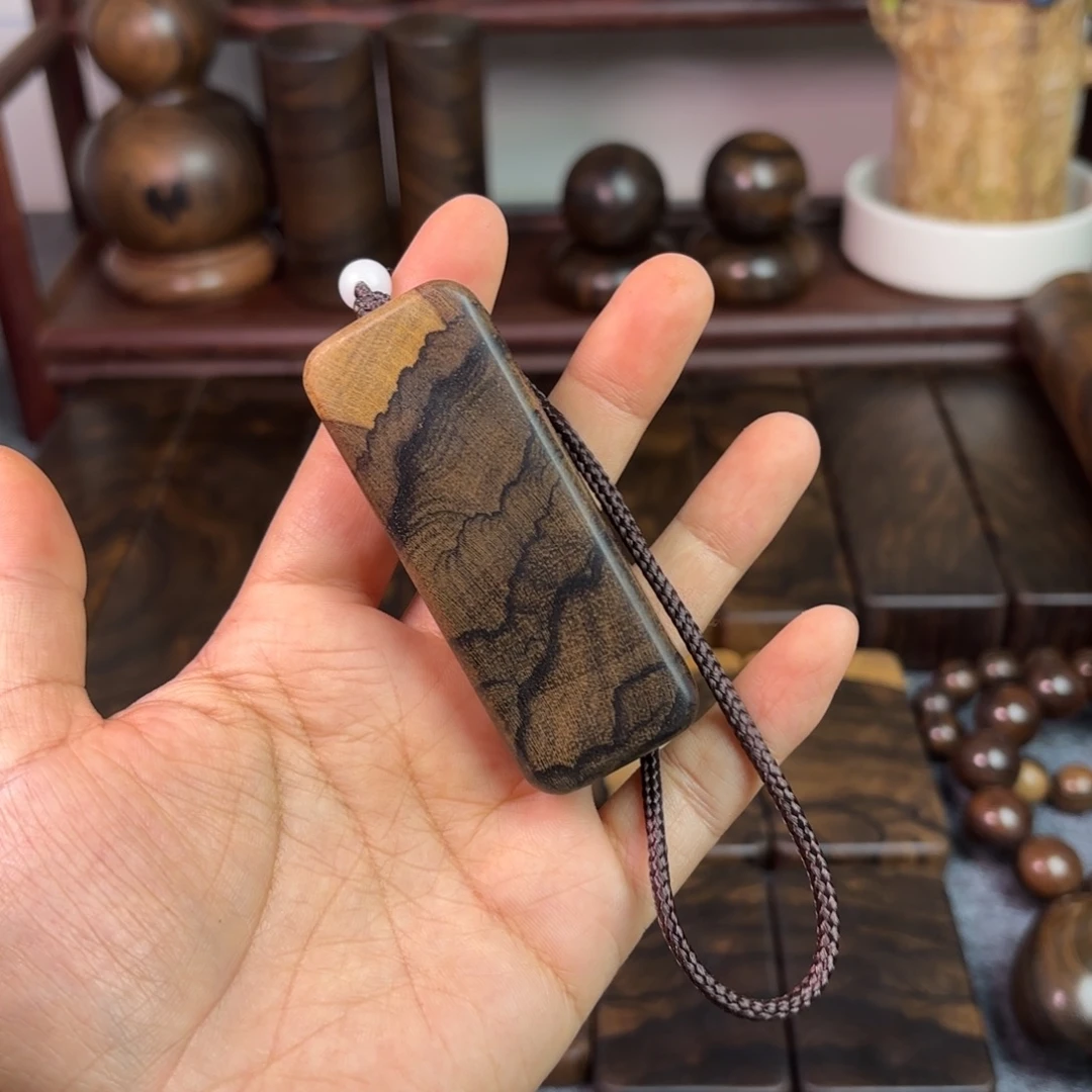 M***奥破布木（黑柿木）一个