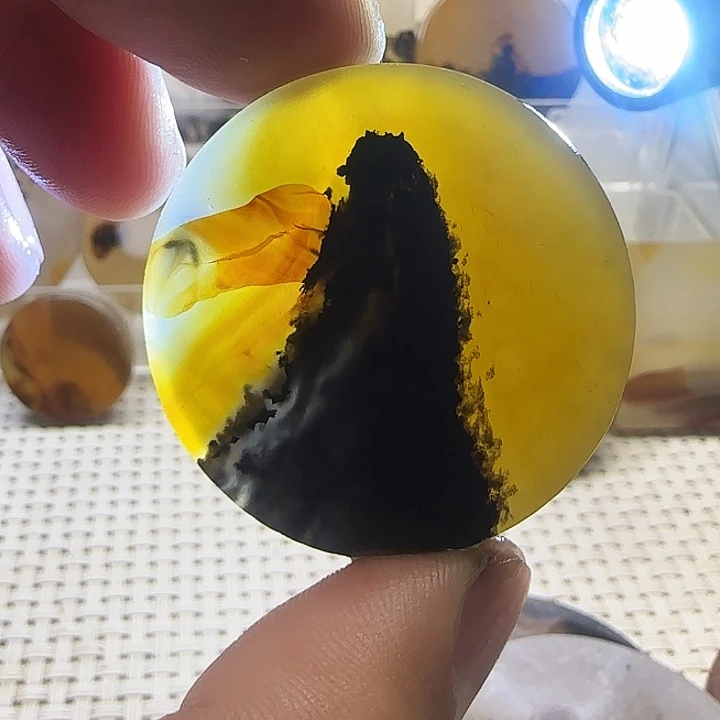 玛瑙/玉髓未镶嵌珠宝奇石