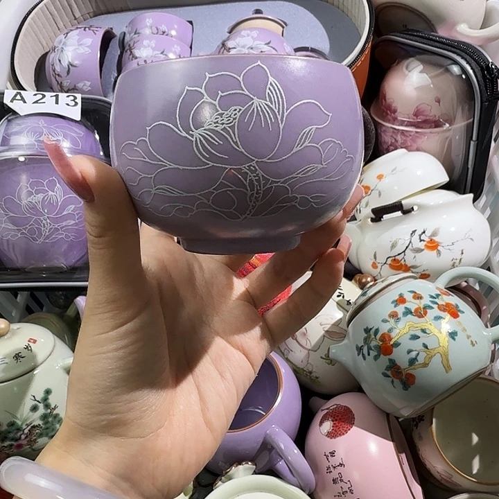 紫罗兰莲花大罗汉杯