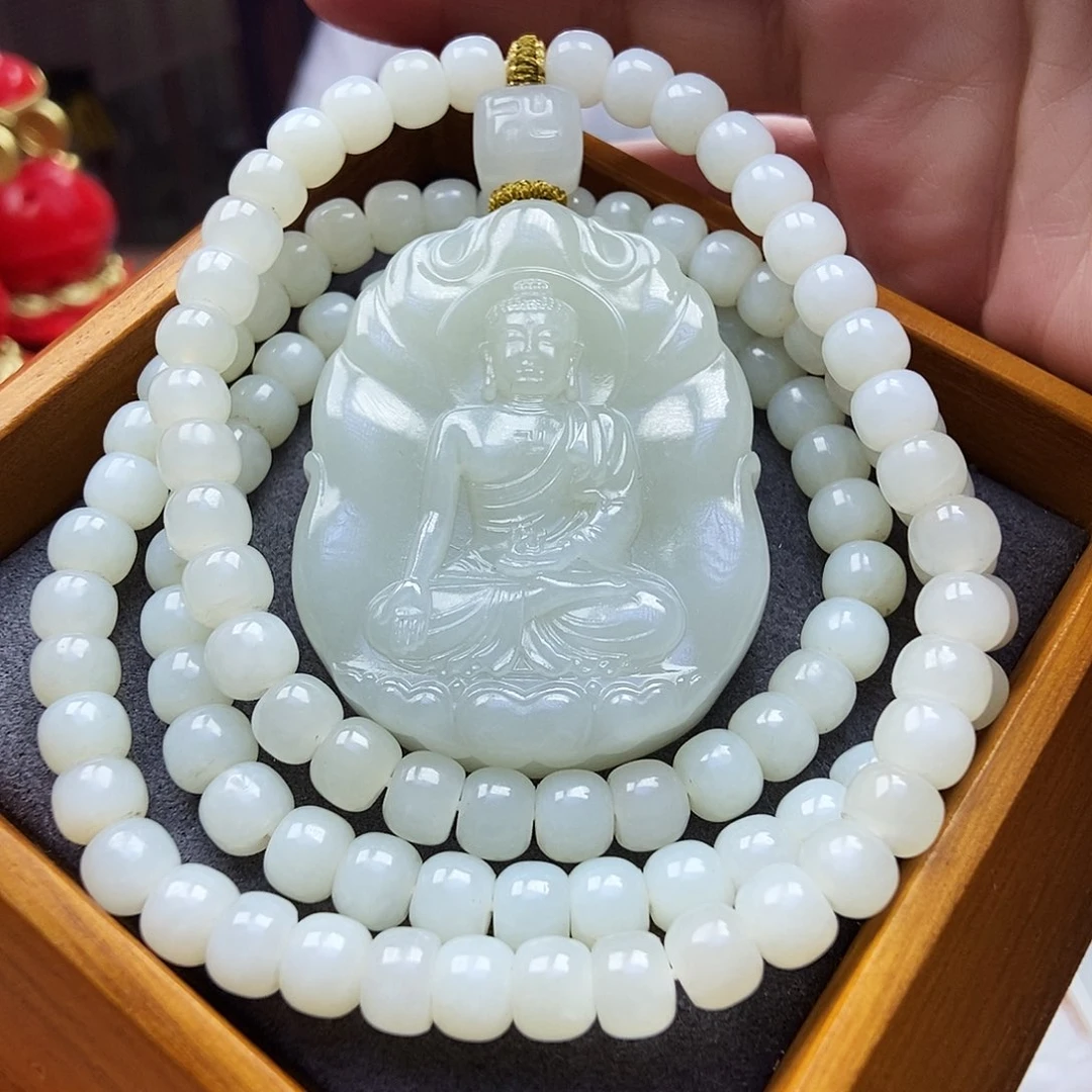颈饰未镶嵌和田玉属猪属狗佩戴