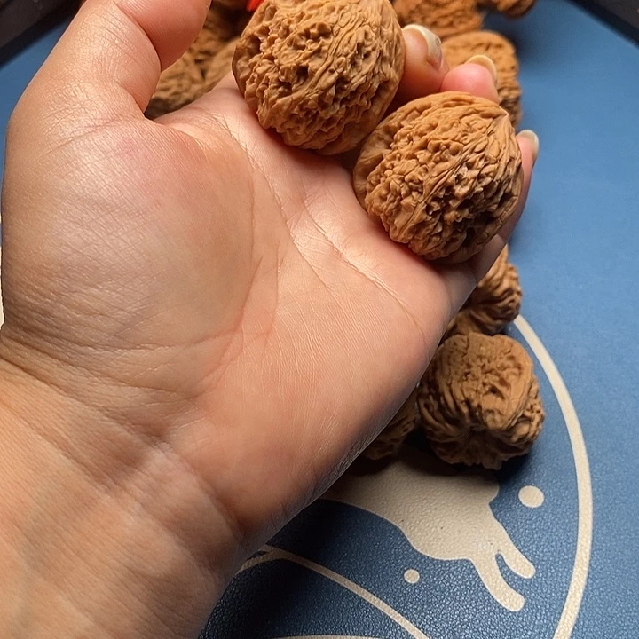文玩核桃把件南疆