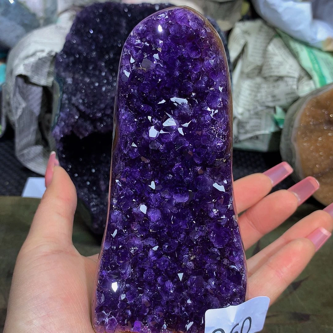 紫晶大型摆件（非配饰）未镶嵌