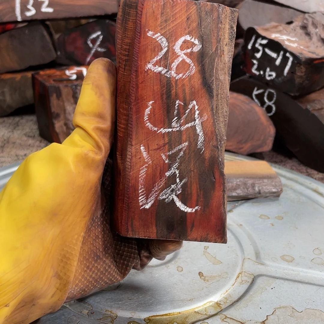 【闪购商品】红酸枝木类交趾黄檀