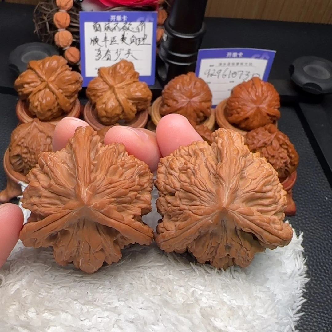 把件文玩核桃虎头奔全品42