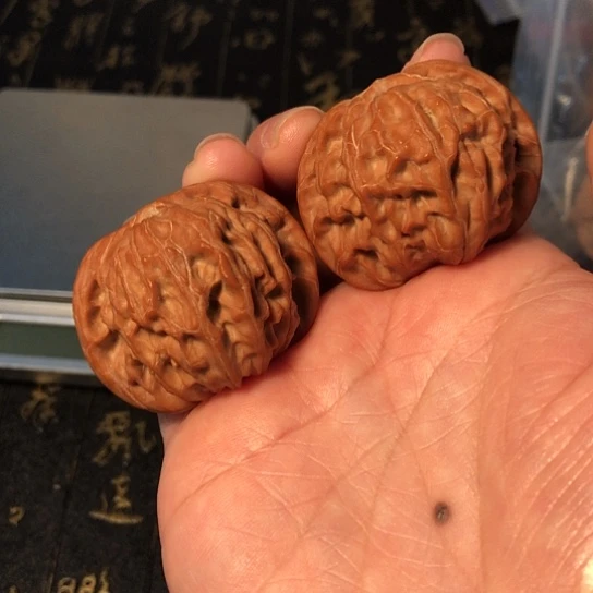 文玩核桃把件磨盘43mm