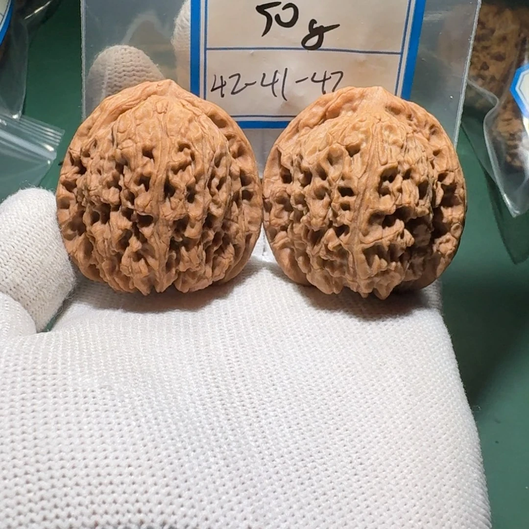 吊坠文玩核桃27大克高炮