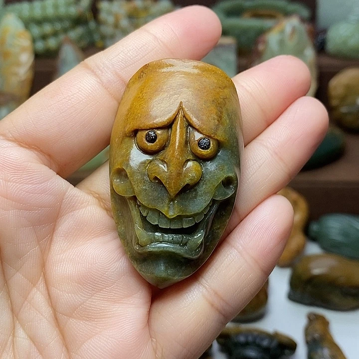 咏***春颈饰未镶嵌岫岩河磨玉（透闪石质玉）