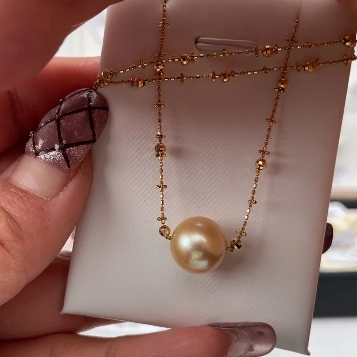 海水珍珠颈饰18K金镶嵌