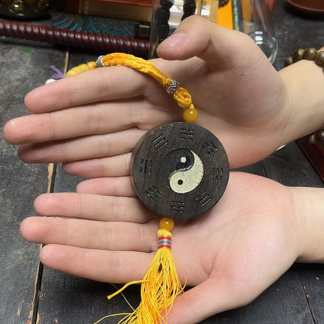 大叶紫檀（黑酸枝木类）