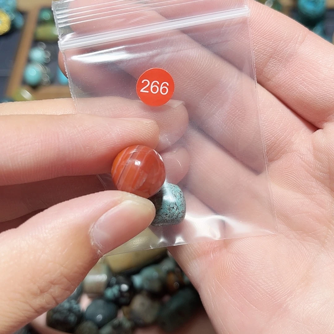 *****玛瑙/玉髓未镶嵌圆珠桶珠老型手串！！