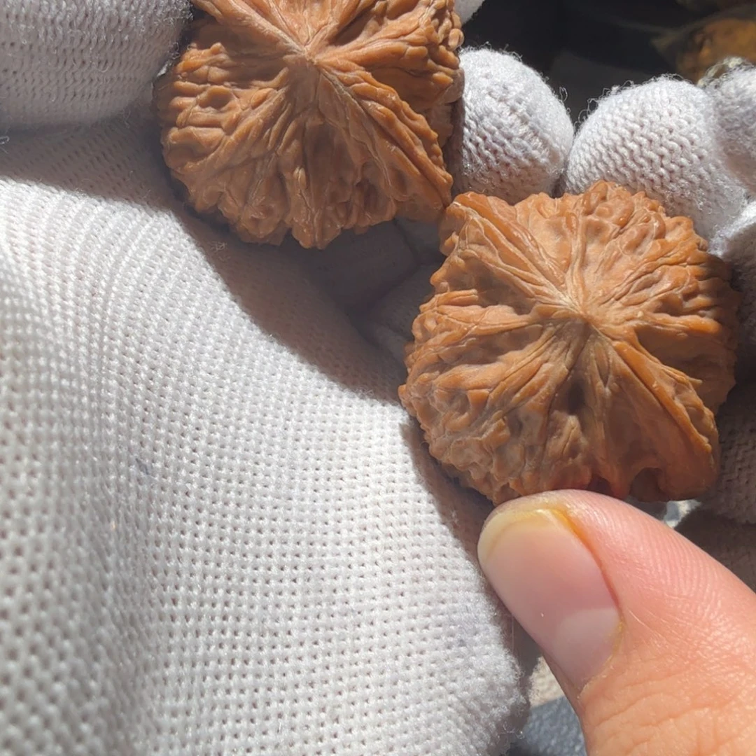 文玩核桃吊坠磨盘