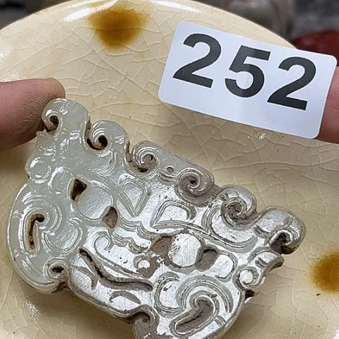 煜***哥瓷片瓷器是古代文化与传统绘画相
