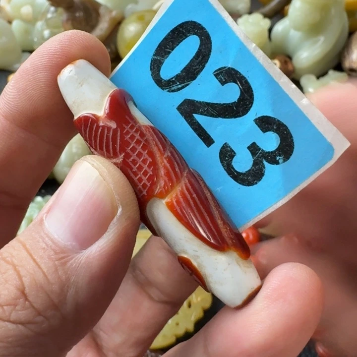 峰***哥未镶嵌颈饰玛瑙/玉髓