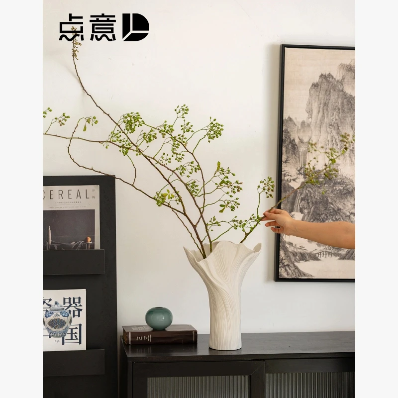 花瓶摆件客厅插花高级感水培创意陶瓷小众鲜花水养白色轻奢复古大
