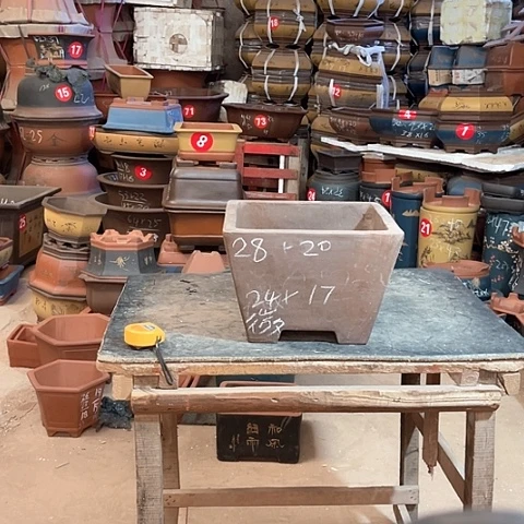 紫砂花盆斗四方一个