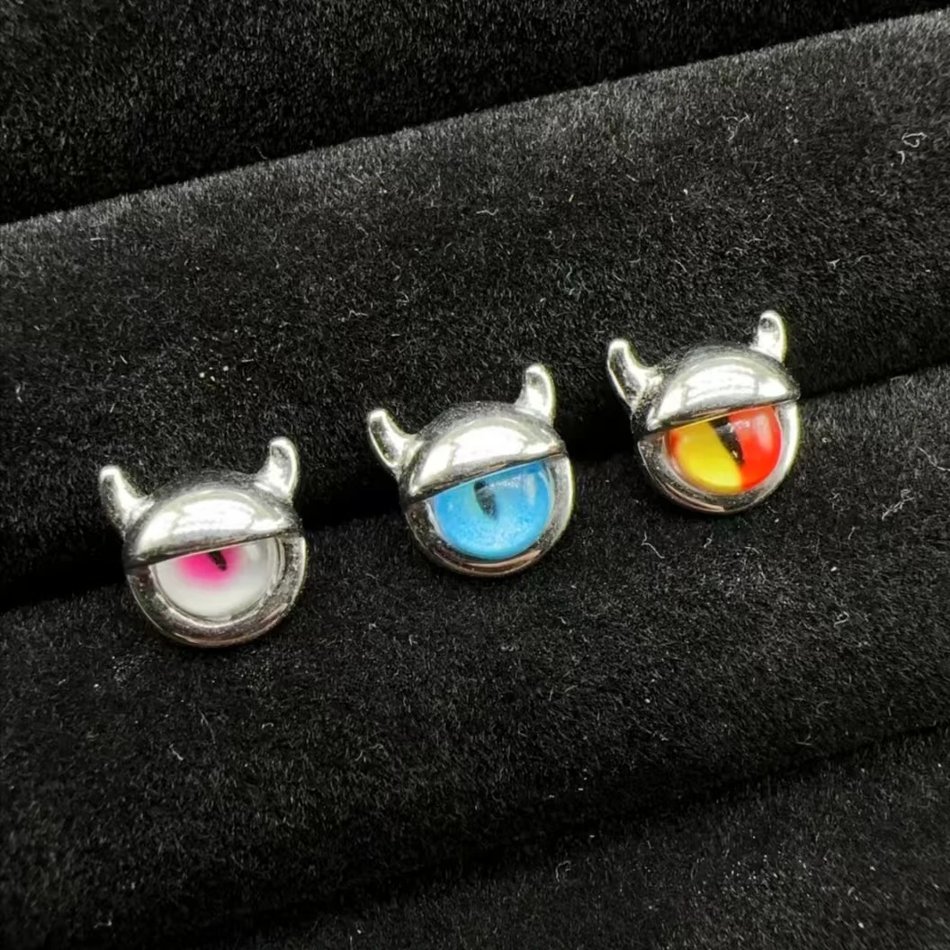 钛钢耳饰 小恶魔搞怪可爱蓝色唇钉耳骨钉小众钛钢欧美耳钉迷你