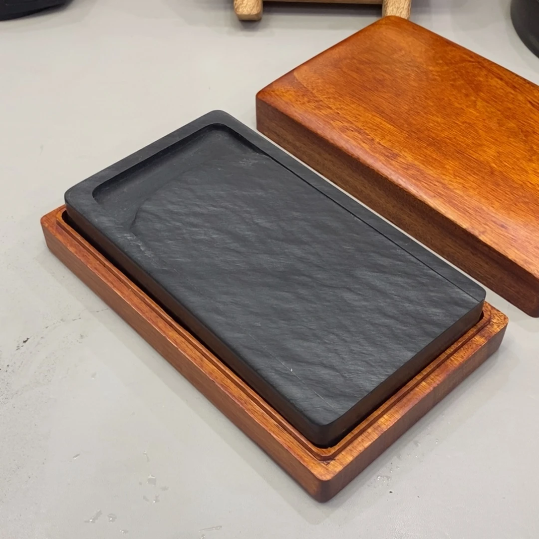 冯***雷砚台砚台等多处珍贵