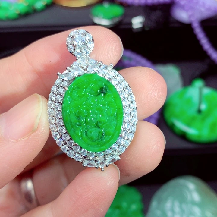 翡翠未镶嵌吊坠(不含链)