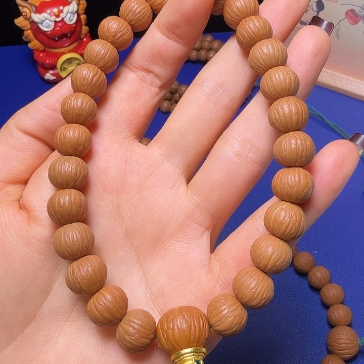 昕***悦吊坠猴头核桃土豪