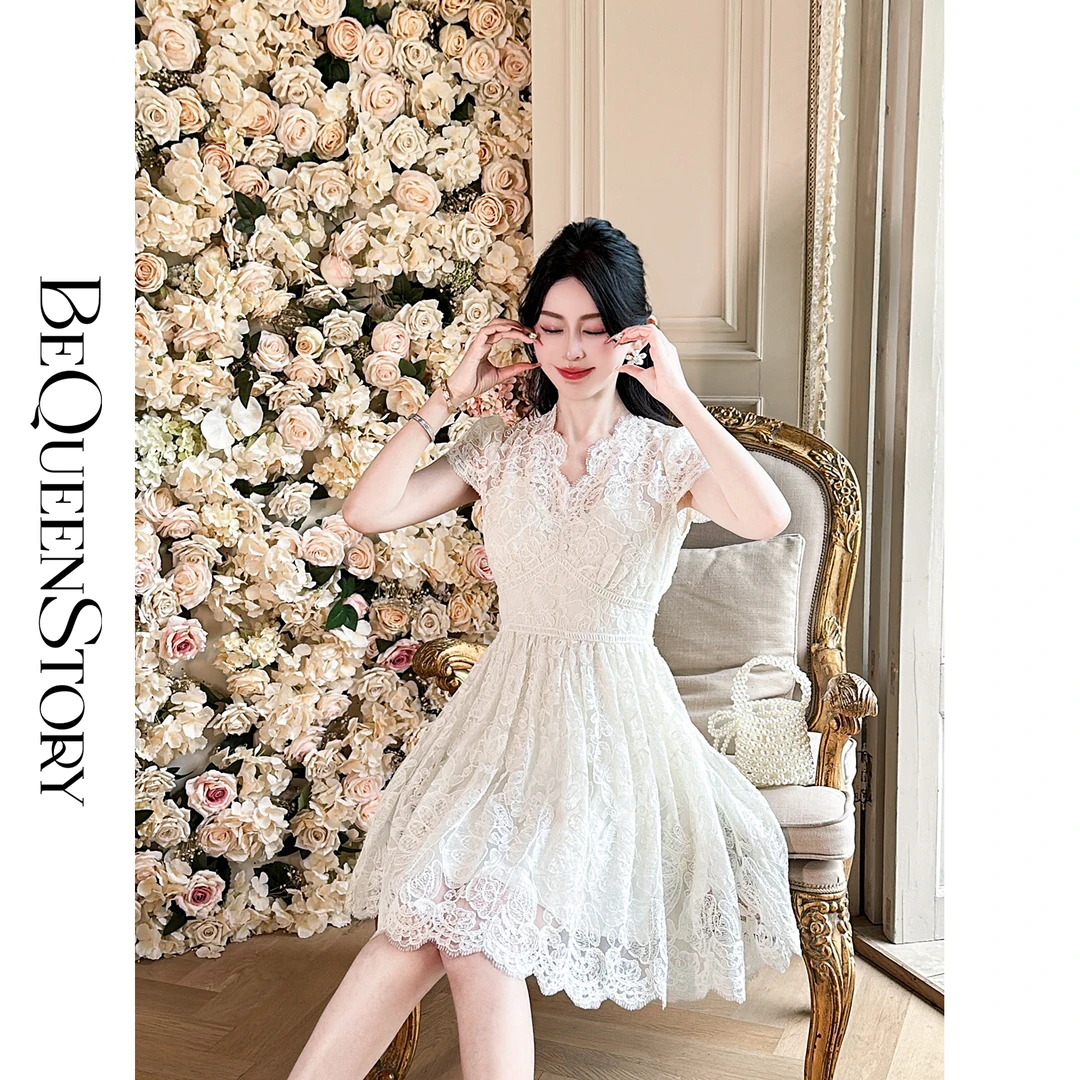 余潇潇【浮雕繁花】法式镂空蕾丝宫廷风显瘦连衣裙高智淡人