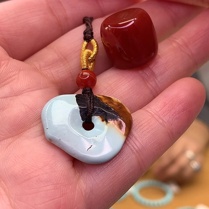 酱***油未镶嵌原矿玛瑙/玉髓