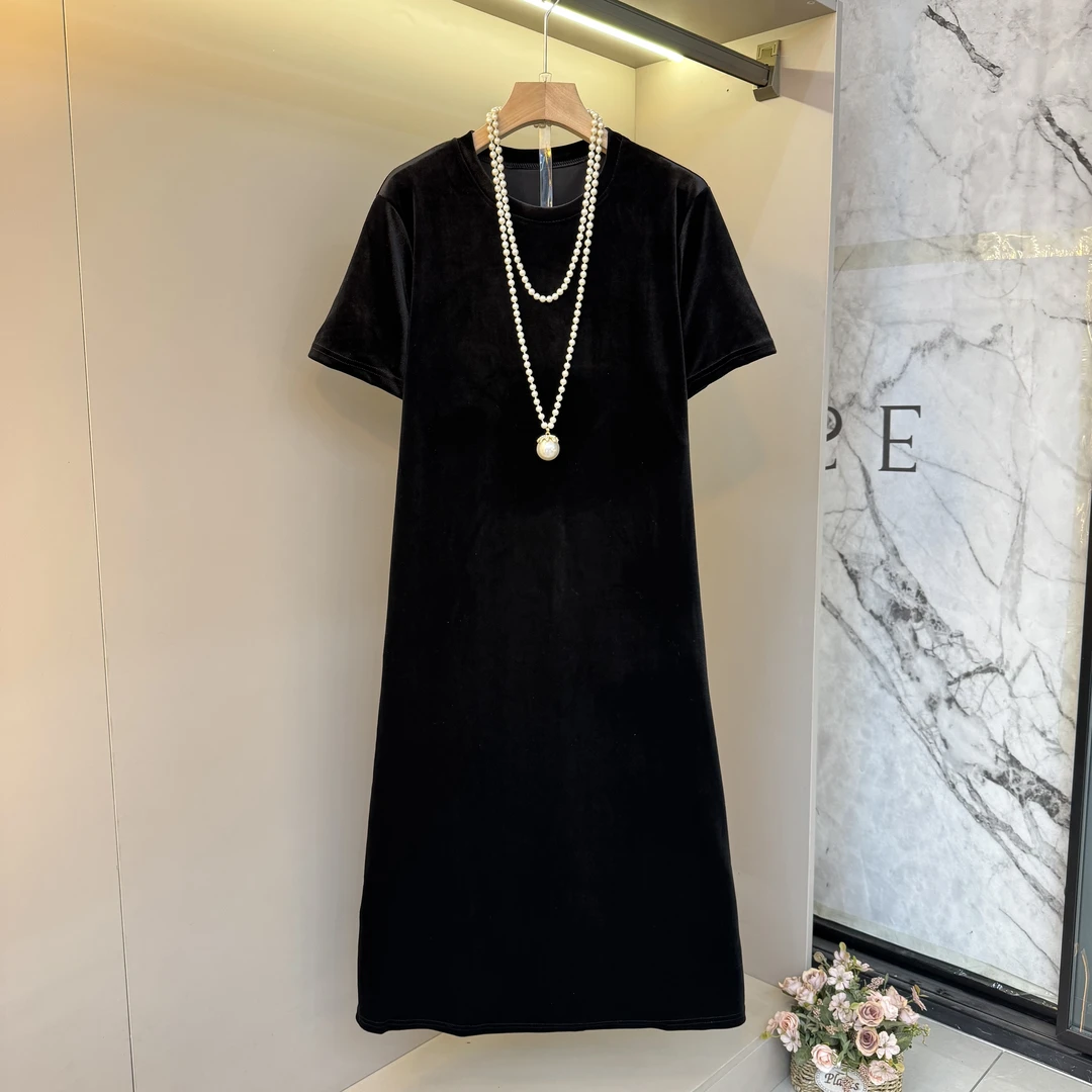 新款2025精致百搭气质时尚圆领短袖胖妹妹显瘦遮肉连衣裙9069