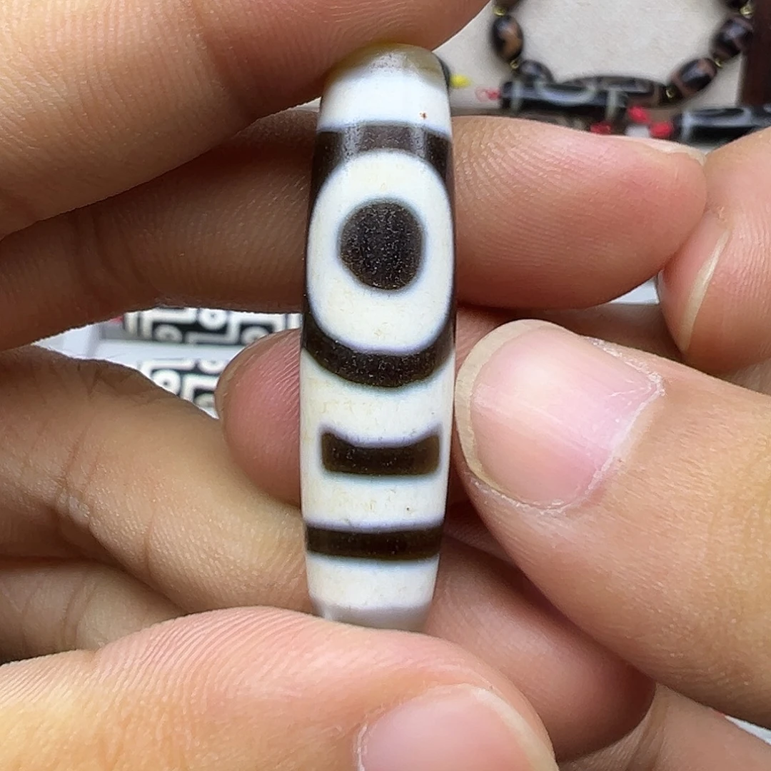 玛瑙/玉髓未镶嵌吊坠(赠链)行运福利天珠