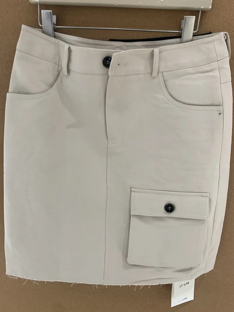 LY LAB 25SS春夏新款工装散口开边设计款工装半裙7810