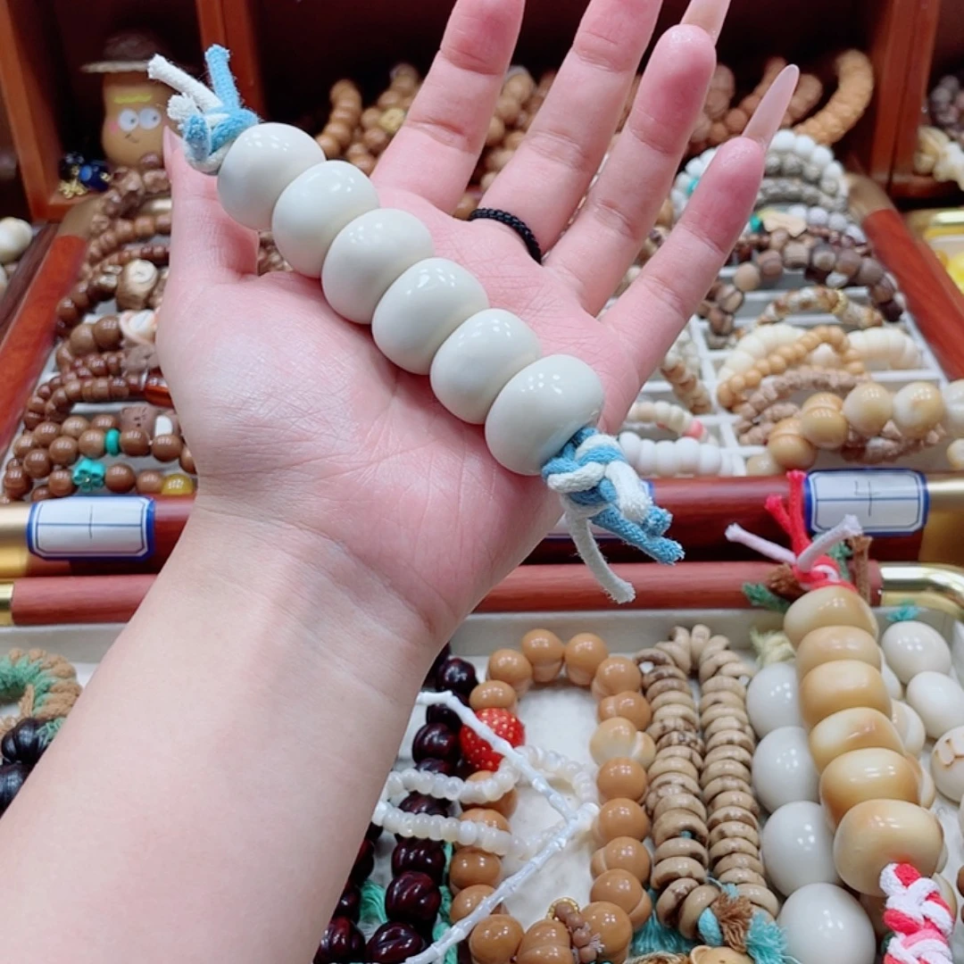 贡木象牙果棒棒糖