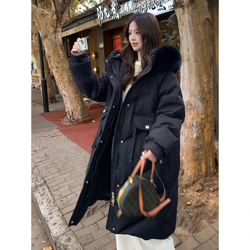 2025冬装加厚特大码加肥加大200斤连帽狐狸毛领长款修身羽绒服