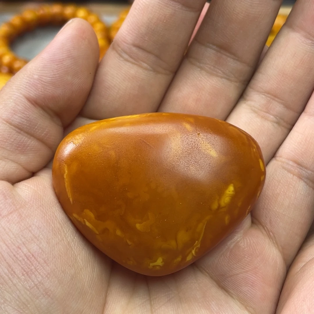 琥珀未镶嵌吊坠(不含链)