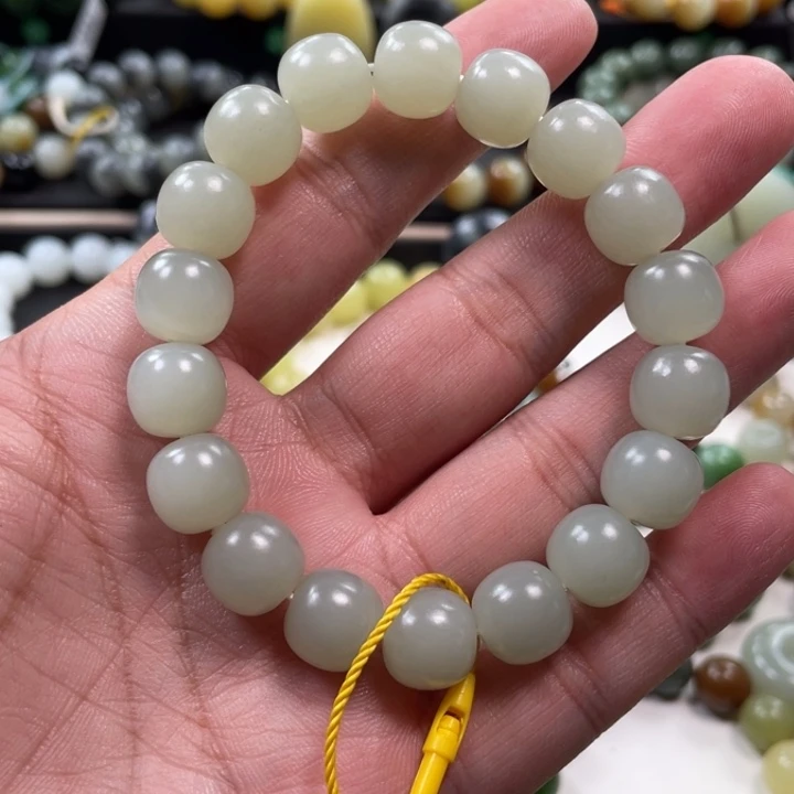 和田玉未镶嵌手串新疆且末青白卡12老型柔光精品