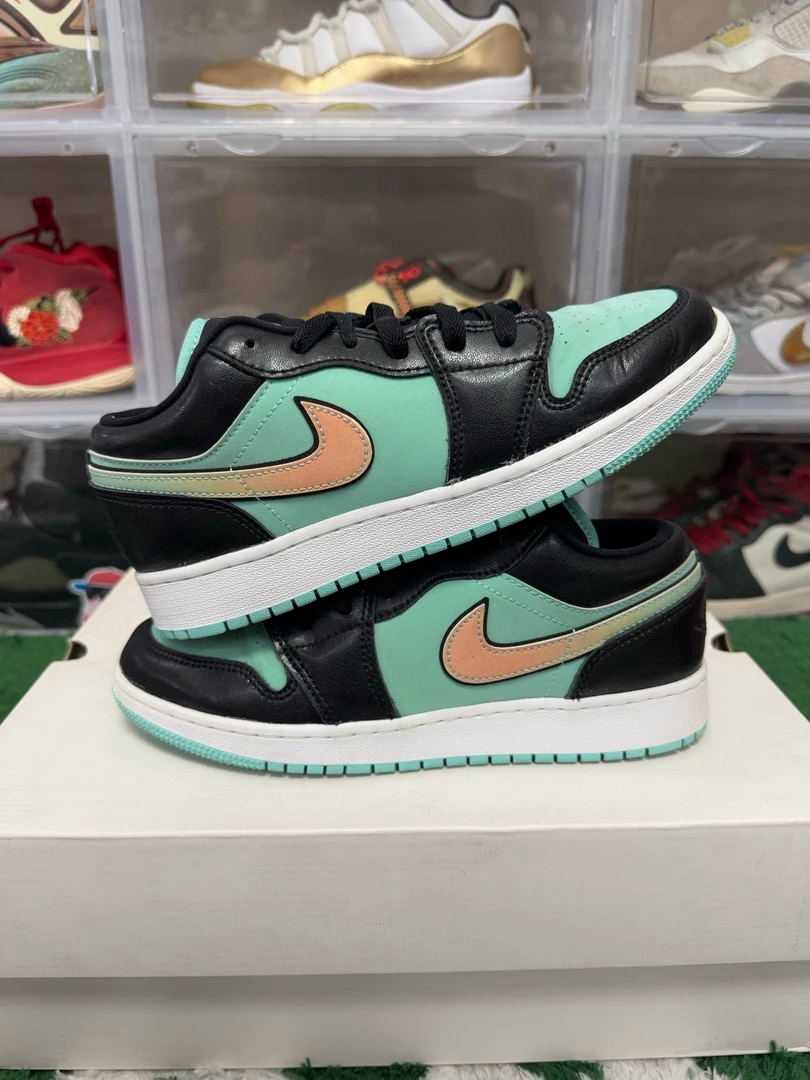 90新 maje 38码/aj1low蒂芙尼绿休闲鞋/二手正品