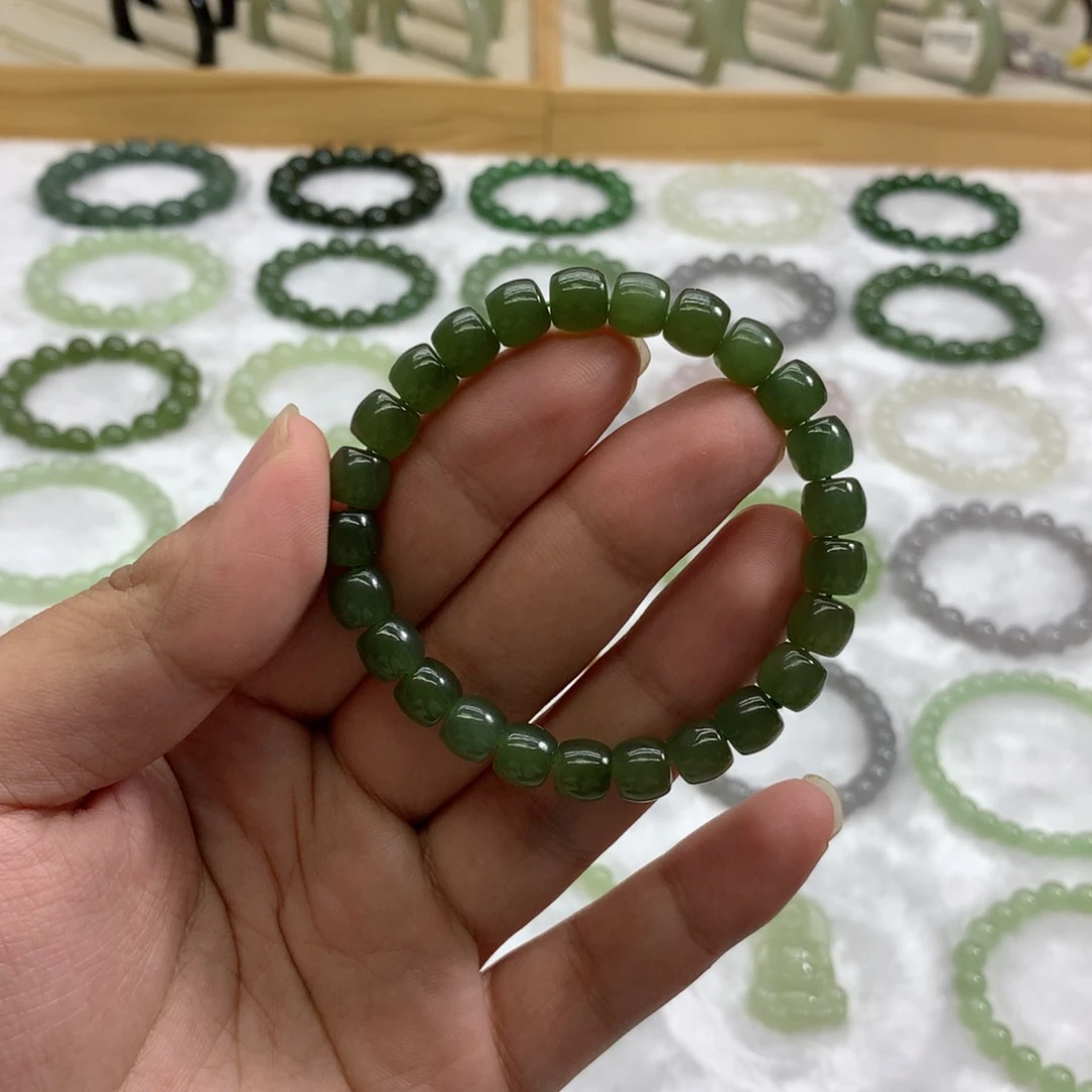 未镶嵌手串和田玉（直切湖水绿8）