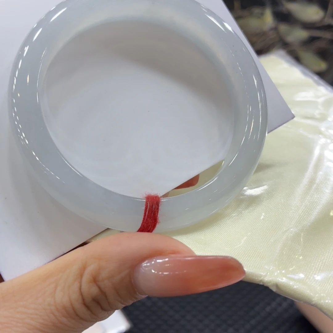 翡翠未镶嵌手镯手镯