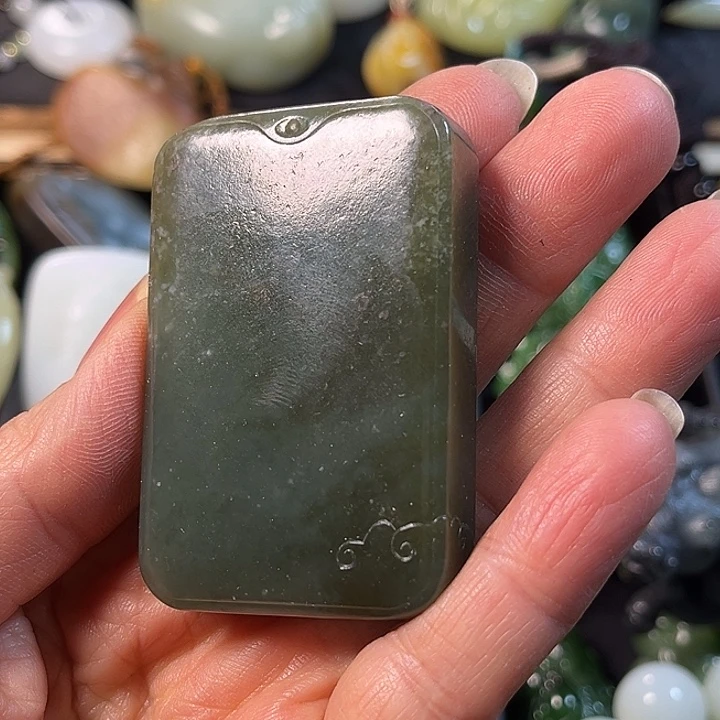 和田玉（青玉）未镶嵌挂件