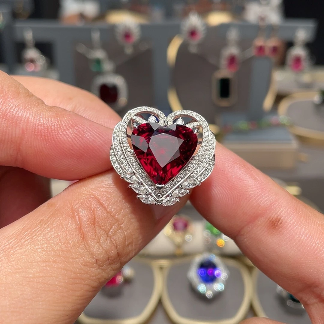 碧玺戒指18K金镶嵌8.85ct