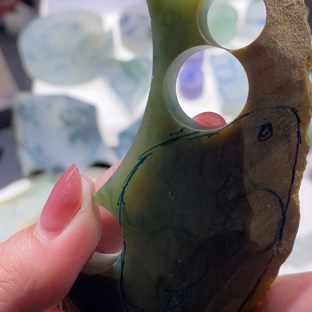 妹***猪定制翡翠未镶嵌财神翡翠