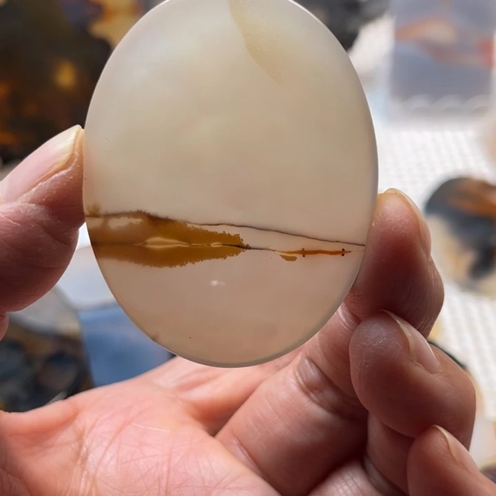 玛瑙/玉髓未镶嵌吊坠(不含链)