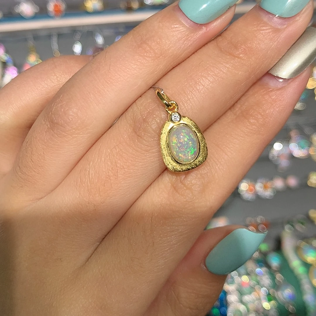 【闪购商品】欧泊银S925镶嵌吊坠z欧泊