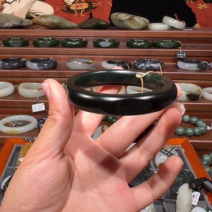 和田玉（子料）未镶嵌手镯