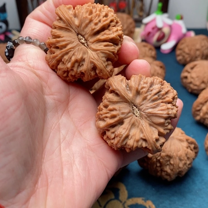 文玩核桃把件南疆石43