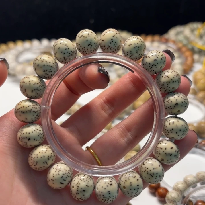文***鹏星月菩提手串1412老刀型苹果珠单圈