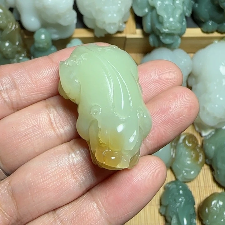 和田玉挂件未镶嵌?***.