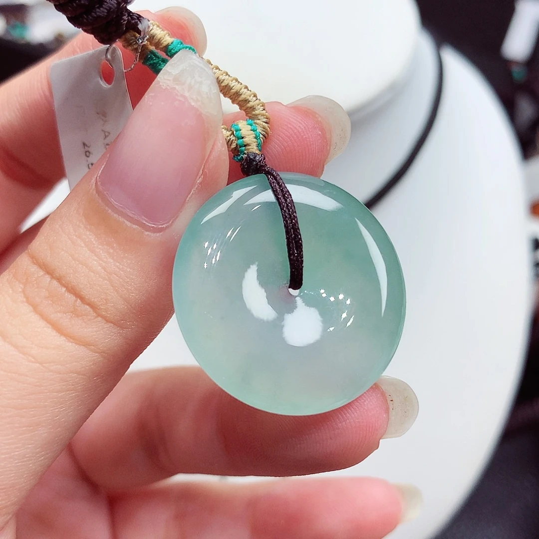 翡翠未镶嵌颈饰翡翠28，26.5/5.3