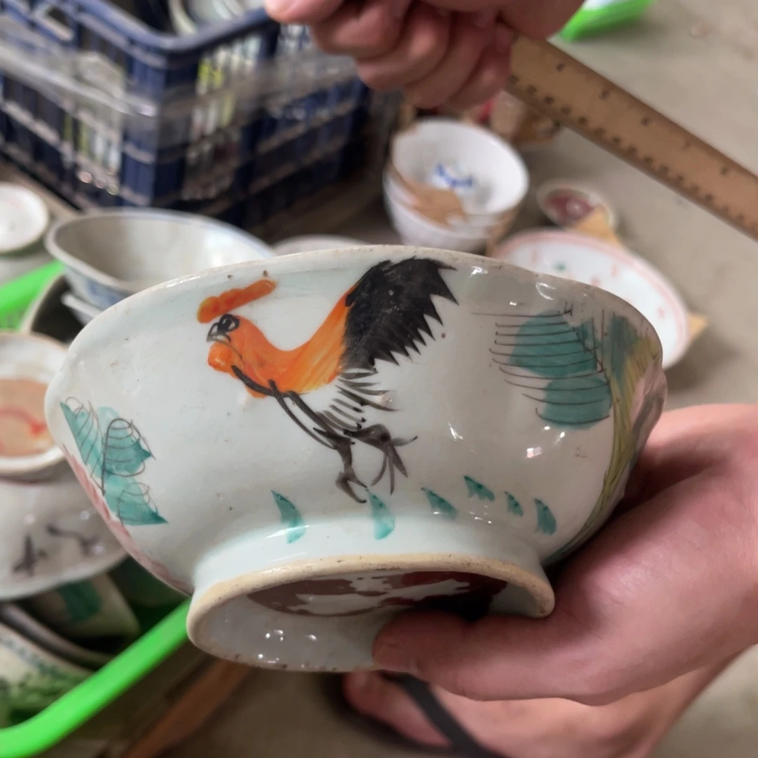 若***克摆件怀旧瓷器，默认微瑕，介意勿拍