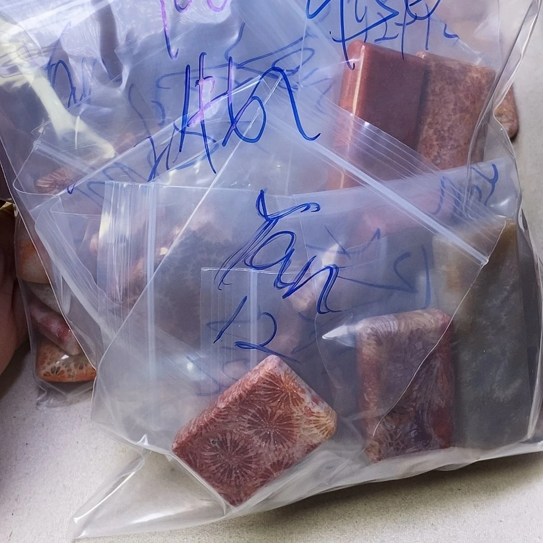查罗石合金颈饰Y****