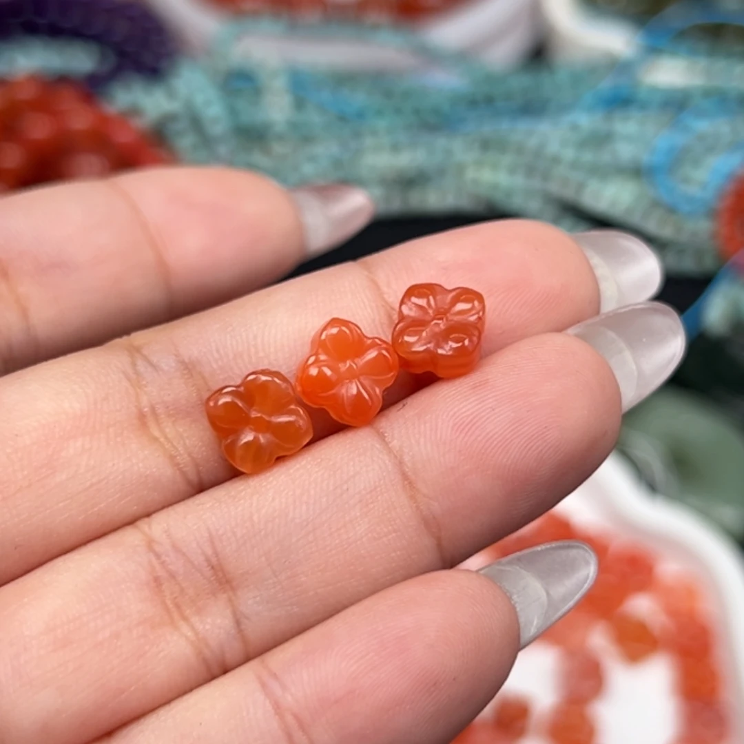 南红玛瑙未镶嵌吊坠(不含链)多样性
