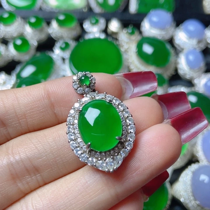 翡翠颈饰银S925镶嵌